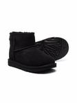 UGG Kids угги Classic Mini II, черный - фото 2
