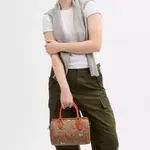 COACH Сумка через плечо из прорезиненной ткани - фото 7