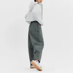 Женские карго-штаны цвета хаки DECATHLON - фото 4