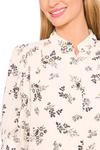 Топ CeCe Puff Short Sleeve Button Front Top, Butter Cream - фото 3