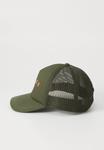 Бейсболка Puma HYROX TRUCKER UNISEX, Dark Olive/Olive - фото 3