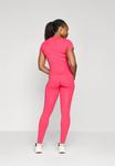 Леггинсы Nike Performance ONE SEAMLESS FRONT, Rush Pink/White/Pink - фото 3