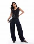 Жилет ASOS DESIGN с баской и отделкой черного цвета - фото 4