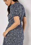 Платье Apricot FLORAL DITSY WRAP MIDI, Navy/Dark Blue - фото 4