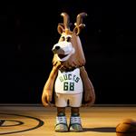 Фигурки талисманов игроков НБА модные 15,5 см/21,5 см POP MART - фото 7