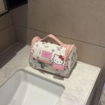 Sanrio Косметичка hello kitty canvas handheld regular women's pink - фото 3