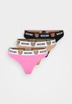 Трусы Moschino Underwear THONG 3 PACK, Black/Beige/Pink/Black - фото 7