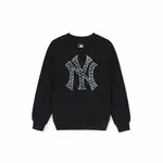 MLB New York Yankees Old Flower Sweatshirt Unisex Black - фото 3