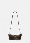 Сумка кросс-боди Desigual SMALL STUDDED PATCH BAGUETTE, Brown - фото 5