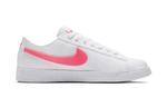 Кроссовки Nike Blazer Low Pop 'White Rush Pink' GS - фото 2