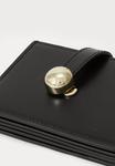 Кошелек Furla SFERA CARD CASE, Nero/Panna/Black - фото 4