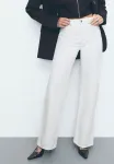 Расклешенные джинсы Stradivarius, White - фото