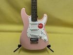 Электрогитара 037-0121-556 Squier by Fender Mini Stratocaster Electric Guitar Shell Pink - фото 2
