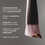 Набор Kylie Cosmetics Concealer & Foundation Brush Duo - фото 3