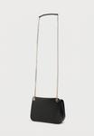 Сумка кросс-боди DKNY BRYANT AVE CHAIN SHOULDER, Black/Gold-Coloured/Black - фото 2
