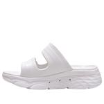 Шлепанцы (WMNS) Skechers Max Cushioning Foamies 'White' - фото