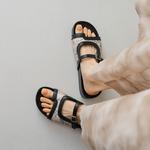 Шлепанцы женские Yeezyy Reezy, серебряный - фото 9