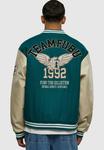 Бомбер College Varsity FUBU, зеленый - фото 5
