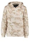 Ветровка Urban Classics CAMO PULL OVER WINDBREAKER, цвет Sand - фото 5