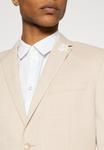 Костюм The Wedding Suit Set Isaac Dewhirst, бежевый - фото 5