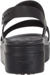 Сандалии на плоской подошве Brooklyn Low Wedge Crocs, цвет Black/Black - фото 5