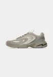 Кроссовки storm 96 2k tech Lacoste, Grey/Off White - фото 2