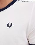 Белая футболка с надписью Fred Perry - фото 4