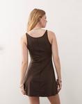 Платье-мини без рукавов Monki slim коричневого цвета - фото 4