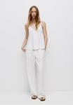 Брюки PULL&BEAR Trousers, White - фото 5