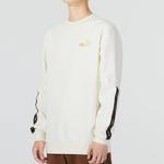Свитер ess metallic logo sweater 'white' Puma, белый - фото 3