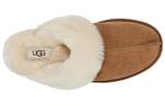 Слипоны (WMNS) UGG Scuffette II Brown 'Chestnut' 1106872-CHE, бежевый - фото 6