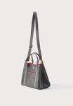 Сумка Rue de Verneuil TRAVERSÉE S, Grey - фото 2