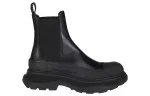 Кроссовки chelsea tread ankle boot 'black' Alexander Mcqueen, черный - фото 2
