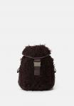 Рюкзак Rains VALERA VISION BUCKET BACKPACK MINI UNISEX, Depth/Bordeaux - фото