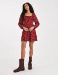Мини-платье доярки с длинными рукавами New Look красного цвета - фото 2