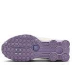 Кроссовки (GS) Nike Shox R4 'Soft Pearl Hydrangeas' - фото 5