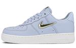 Женские кроссовки для скейтбординга Nike Air Force 1 Low - фото