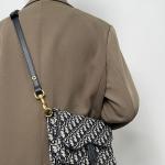 Мастерская по уходу за ремнями сумок класса люкс - фото 6