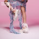 Женские туфли Мэри Джейн Sugar Drop Daphne Lab, белый - фото 14