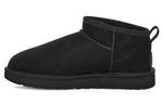 UGG Ботинки Classic Ultra Mini 'Black' Women's - фото 3