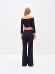 Брюки ABOUT YOU x Toni Garrn Flared Pleated Pants Elonie, черный - фото 4