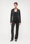 Брюки VMSHALI STRAIGHT SHINY Vero Moda Tall, черный - фото 6
