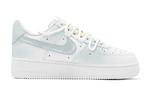 Женские кроссовки для скейтбординга Nike Air Force 1, Light Blue - фото 3