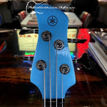 Басс гитара Yamaha TRBX304 Bass Guitar - 4-String Bass Guitar - Factory Blue Gloss Finish - фото 4