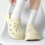 CariteSport Белые женские клоги, цвет White - фото 3