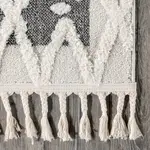 Ковер Geometric Transitional Tasseled Area Rug nuLOOM, 160x229 см, бежевый - фото 5