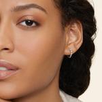 Серьги-Хаги с бриллиантами Versailles (1/4 карата) Brilliant Earth - фото 2