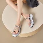 Женские слипоны Cut Out Slide DAPHNE, черный - фото 10