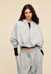 Толстовка Stradivarius PRINTED HOODED, Light Grey - фото 2