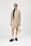 Платье-свитер VIRIL O-NECK BELT DRESS VILA, бежевый - фото 5